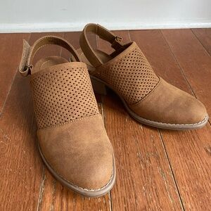 Women's Tan Suede Slingback Mules